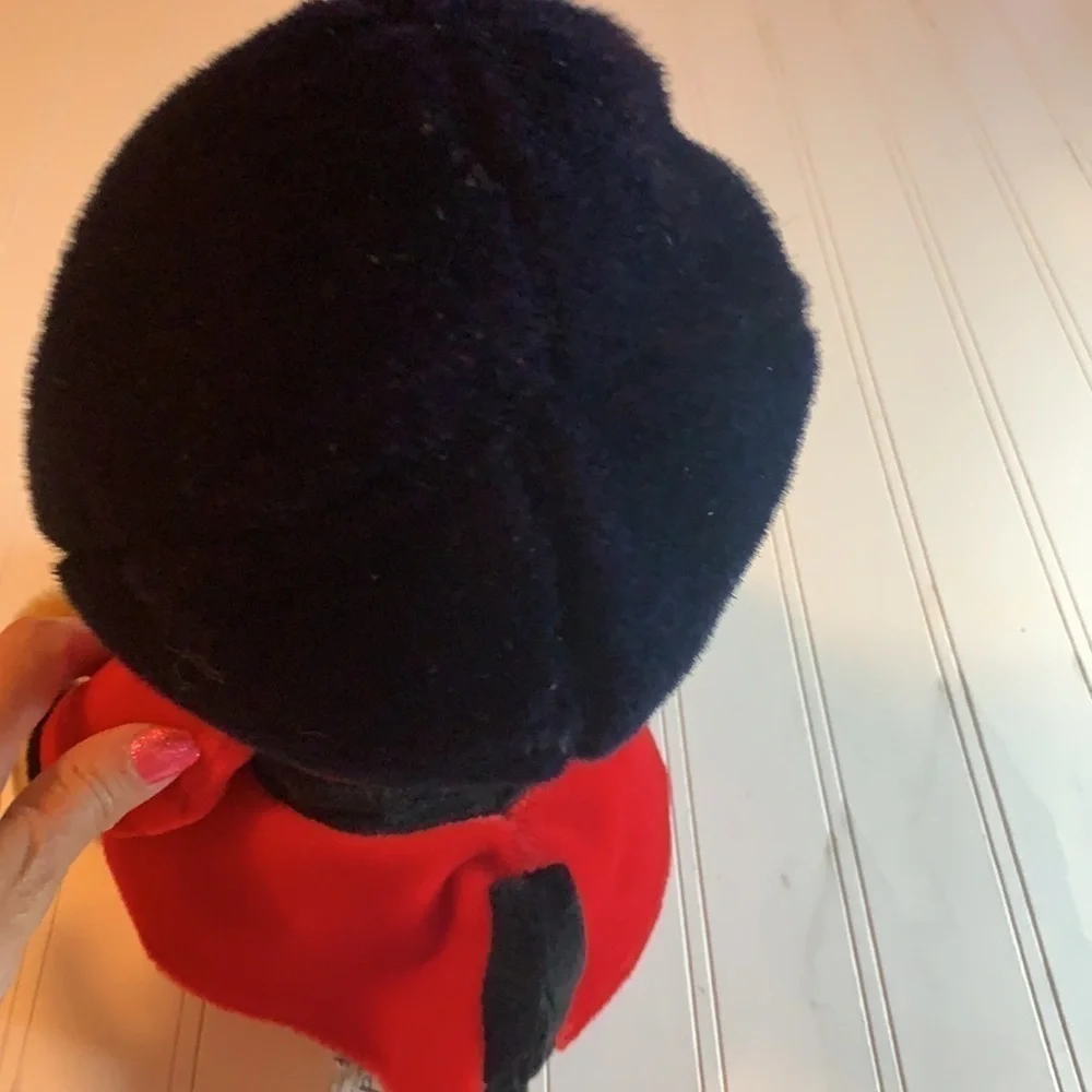 Harrods of Knightsbridge Bear - Picture 4 of 6